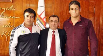 Şampiyon Güreşçi, TÜDEMSAŞ'ı Ziyaret Etti