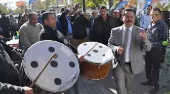 Yıldrım AK Parti Belediye Başkanlığı Aday Adaylığını Davul Zurnayla Açıkladı