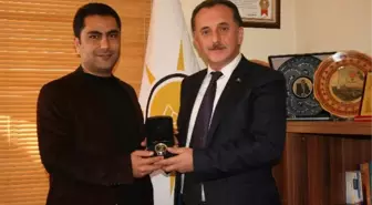 Bağcılar Belediyesi'nden AK Parti'ye Ziyaret