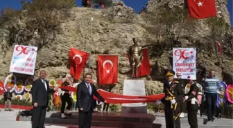 Eğirdir'de Atatürk Anıtı Açıldı