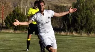 Zara Belediyespor, Yıldızeli Birlikspor'u 6-1 Mağlup Etti