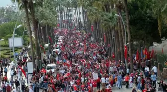 Marmaris'te Cumhuriyet Yürüyüşü 'Andımız'la Yapıldı