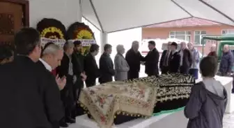 Akçakocalı Emniyet Müdürünün Kızı Vefat Etti