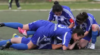 Kadınlar 1. Futbol Ligi Başlıyor