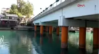 Manavgat Irmağı'na Atlayıp İntihar Etti
