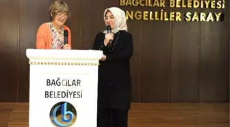 Smiley Öğrencilerle Keyifli Bir Sohbet Gerçekleştirdi