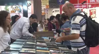 32. Uluslararası İstanbul Kitap Fuarı Açıldı