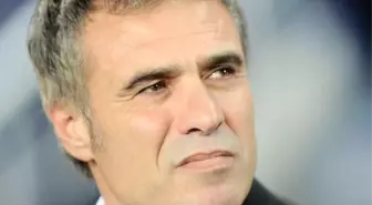 Ersun Yanal'dan Tebrik Mesajı