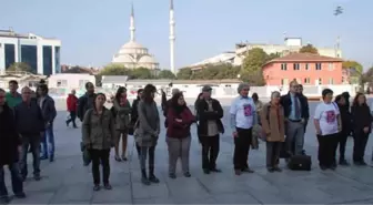 İstanbul Adliyesi Önünde Duran İnsan Eylemi Yapıldı