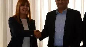 Şule Tuntaş, Söke AK Parti'den Aday Adaylığını Açıkladı