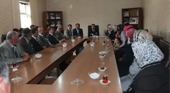 Gevaş'ta AK Parti Belediye Başkan Aday Adayları Tanıtım Toplantısı