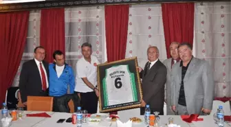 Kütahya Belediyespor Basketbol Takımı Yemekte Buluştu