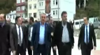 Bakan Yazıcı, Hemşin İlçesinde Esnafı Ziyaret Etti