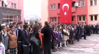 10 Kasım törenleri Atanın sevdiği şarkıları seslendirdiler