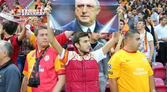 Florya'da 'İstifa' Sesleri