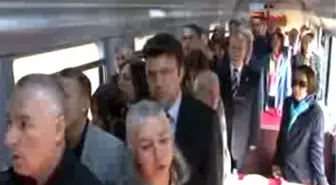 Atatürk'ü Anmaya Giden Barış Treni Gümrük ve Arıza Oyalaması Yüzünden Selanik'e 5,5 Saat Geç Ulaştı