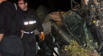 Bursa'da Trafik Kazası: 2 Ölü 4 Yaralı