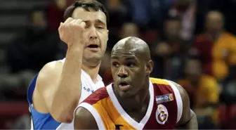 Ersin Dağlı, Kırık Şüphesiyle Hastaneye Kaldırıldı