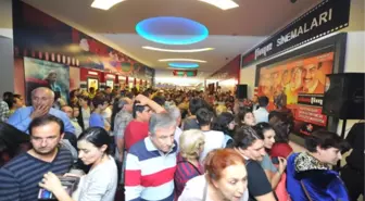 Hükümet Kadın 2, Antalya'da Seyirciyle Buluştu