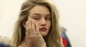 Rosie Huntington Çok Keyifsiz