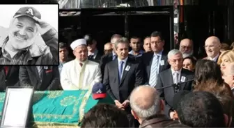 Savaş Ay Topkapı Mezarlığında Toprağa Verildi