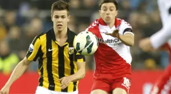 Vitesse Liderliğe Yükseldi