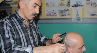 Ödüllü Karikatürist Berber