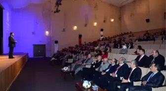 Beylikdüzü'nde, Eğitime Vizyonel Bakış Semineri Gerçekleşti