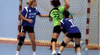 Hentbol Bayanlar Süper Ligi