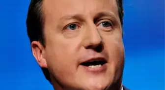 İngiltere'de 'En İyi Başbakan': David Cameron