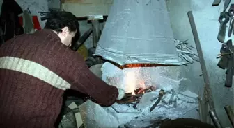 Siirt'te Teknoloji Demircilik Mesleğini Bitirdi