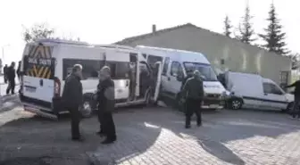 Eskişehir'de Öğrenci Servisleri Çarpıştı: 12 Yaralı
