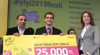 Yedaş Özel Ödülü 'Konuşan Eldiven'e