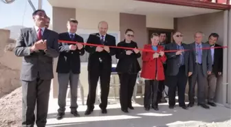 Bolvadin' de İhtiyaç Sahipleri Yeni Evlerine Kavuştu