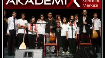 Bursa'da Açacağı Müzik Marketin Reklamını Şangay'da Yaptı