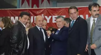 CHP'de Yeni Üye Şöleni