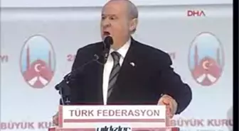 MHP Lideri Bahçeli Peşmerge Başı ve Sözde Bir Sanatçı Habur'dan Türkiye'ye Giriş Yapmıştır.