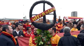 Ultraslan'dan Danimarka'ya Protesto