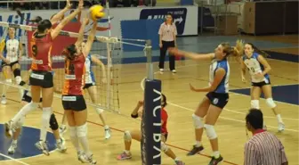 Acıbadem Bayanlar Voleybol Ligi