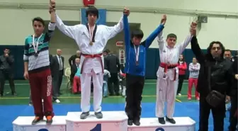 Taekwondo'da Sakarya Büyükşehir Farkı