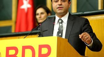 Demirtaş: Cezaevleri Lafla Boşalmıyor