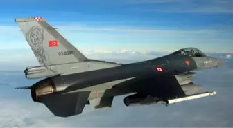 Rum Kaynaklar: Türk F-16'ları Hava Sahamızı İhlal Etti