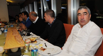 Antalyaspor'lu Futbolcular Etli Ekmek Yaptı