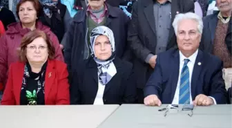 CHP'li Belediye Başkanının Yerine Başörtülü Eşi Aday