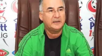 Denizlispor Teknik Direktörü: Kazanamasak da 1 Puan Aldık