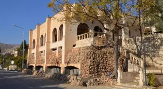 Şelaleli Konuk Evi Restore Ediliyor