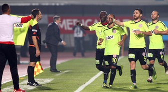 Diarra, Fenerbahçe Maçında Kaçırdığı Gol İçin Özür Diledi