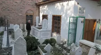 Molla Fenari Hazretlerinin Kabri Yenilendi