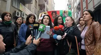 Diyarbakır'da Kadınlar Şiddeti Protesto Etti