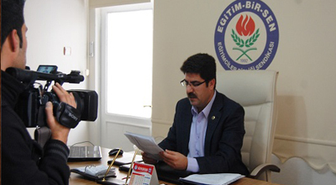 'Öğretmenler Günü Sivilleşsin' Talebi